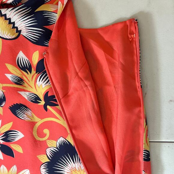 J. Crew Twist Back 100% Silk Dress Hibiscus Floral SZ 4 Tropical Resort Vacay - Picture 9 of 10